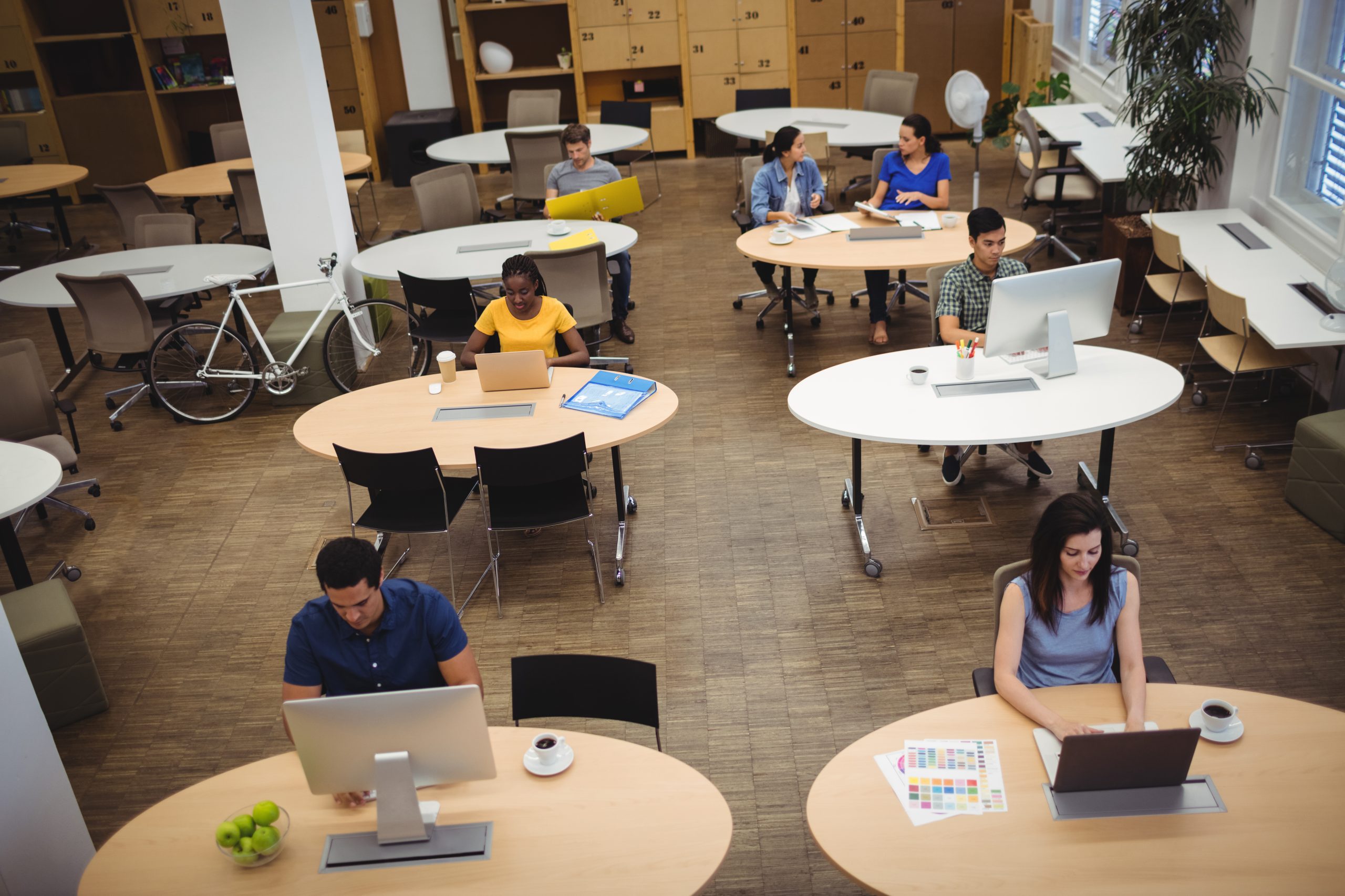 Gracias a la tecnología los espacios de coworking pueden ofrecer una experiencia de usuario más efectiva y personalizada.