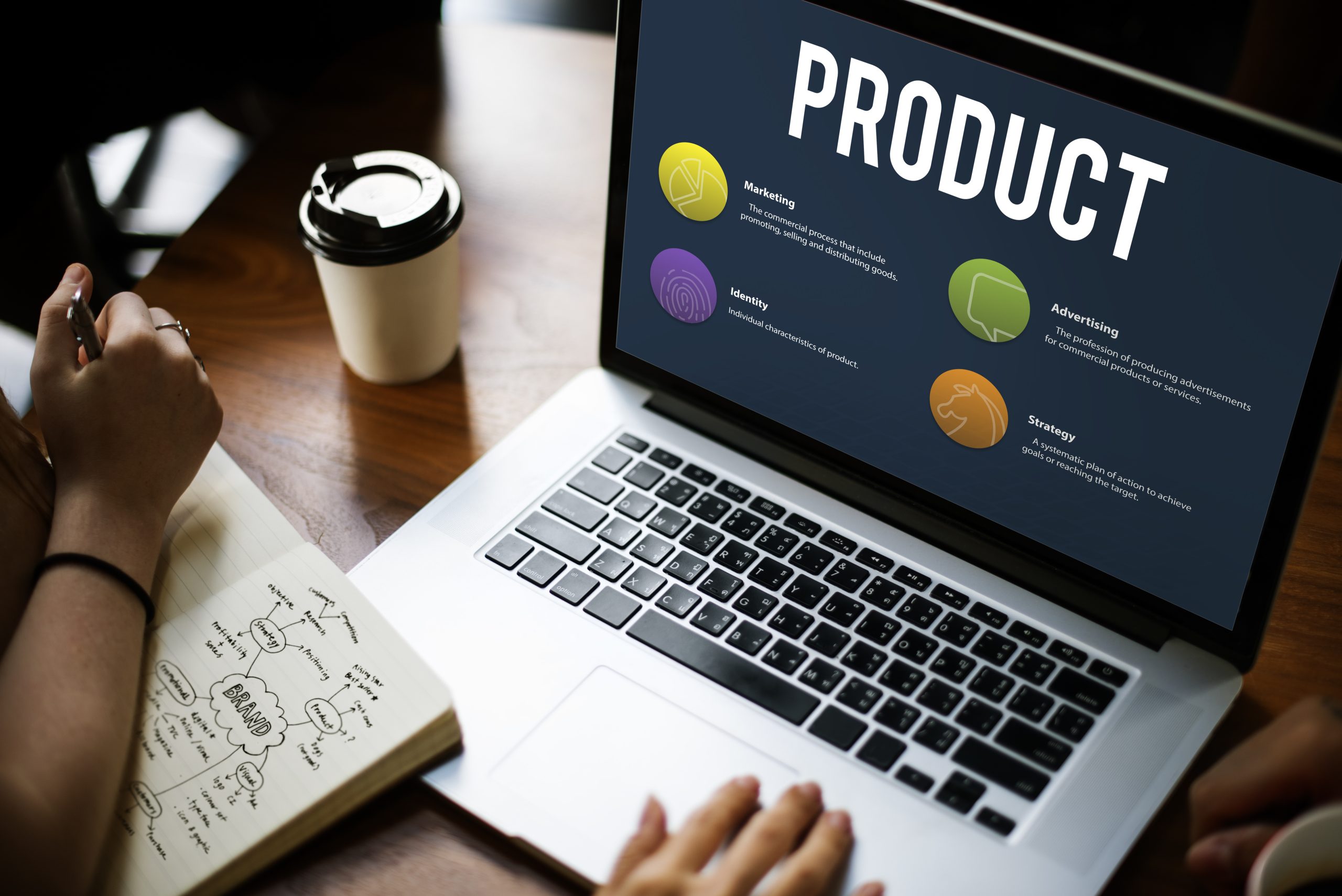 En un mundo competitivo, es fundamental un equipo especializado en ventas y desarrollo de negocio para generar oportunidades ágilmente.